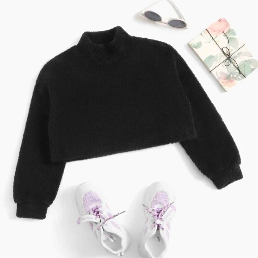Girls crop top mock neck